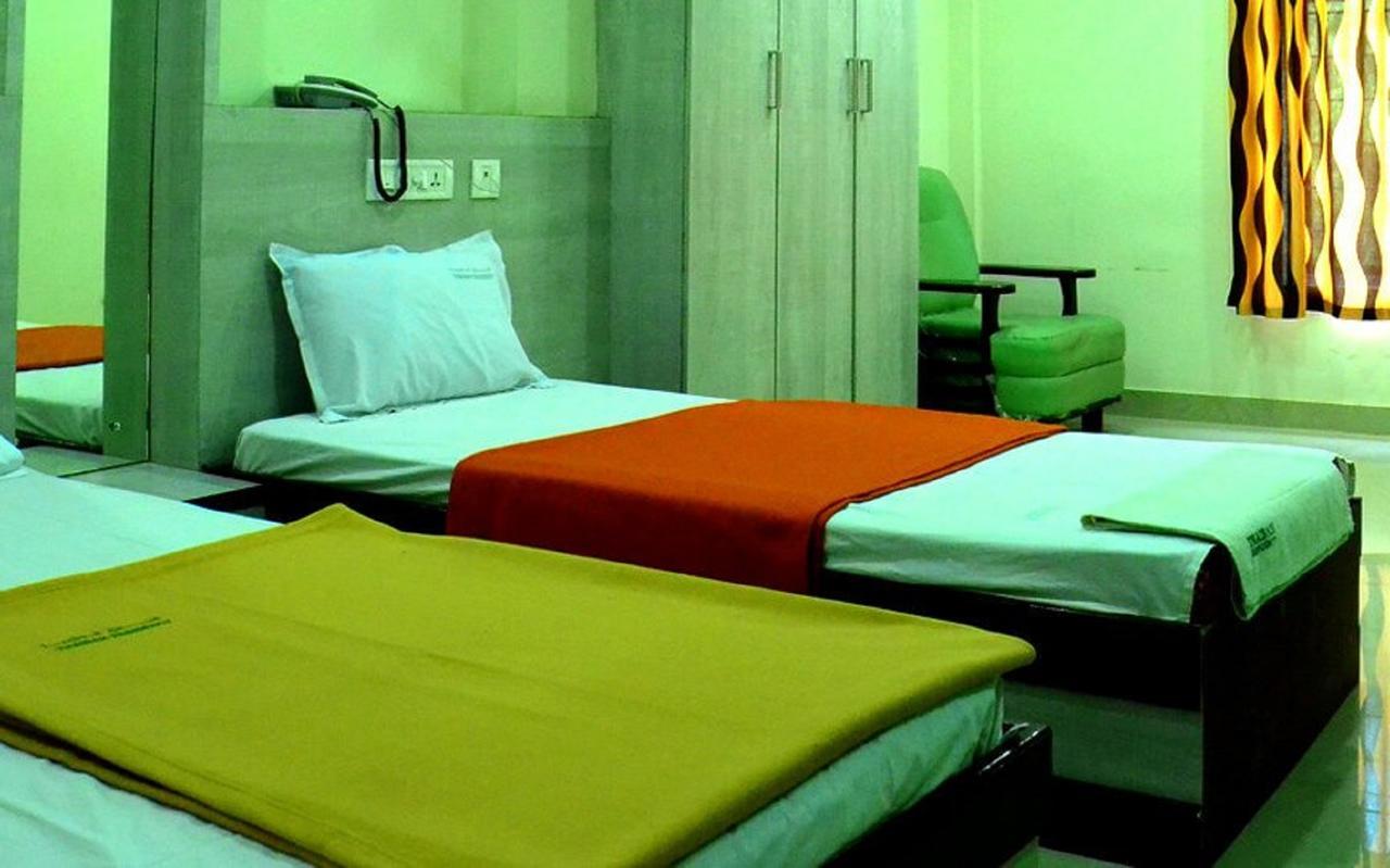 Отель Thaibah Residency Kottakkal Экстерьер фото