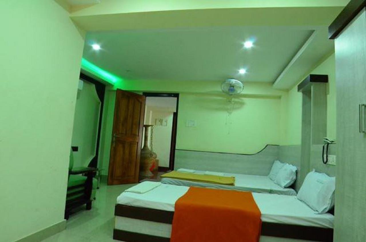 Отель Thaibah Residency Kottakkal Экстерьер фото