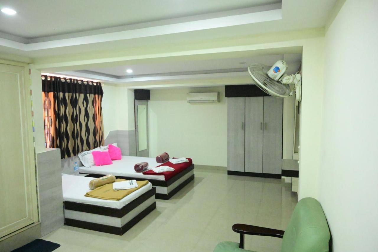 Отель Thaibah Residency Kottakkal Экстерьер фото